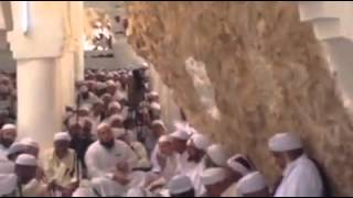 Qasidah Burdah at Maqam Prophet Hud in Hadramawt [upl. by Leihcar]