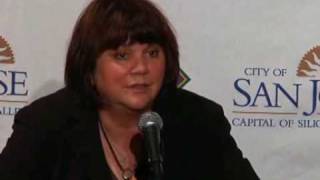 Linda Ronstadt amp Carlos Santana announce details of 2009 Mariachi Festival [upl. by Wesla]