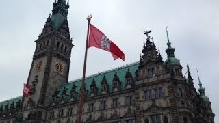 Hamburg Rathaus 01012014  Mahnwache für Hamburger Polizisten [upl. by Fayre800]