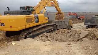 Komatsu 450 lch excavator working [upl. by Phi]