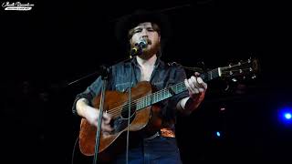 Colter Wall  Unreleased song quotPlay To See Plainsmanquot Live  Legend Club [upl. by Rick]