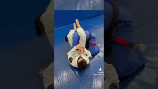 Chaining techniques to create combos Pt 2 bjjshorts moveoftheday bjjtechniques bjj [upl. by Eadith]