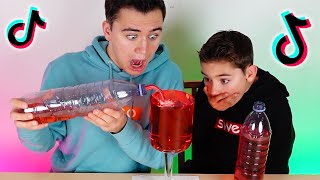 Water Pouring Challenge 🤣 Tu fais déborder le verre tu perds [upl. by Garbers]