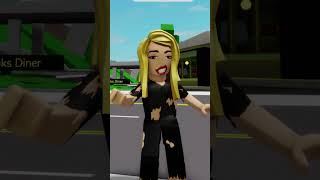 Lei costringe sua figlia a a rubare soldi ma 😲 shorts brookhavenrp roblox [upl. by Il]