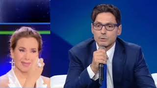 Barbara DUrso scopre in diretta TV di essere licenziata da Mediaset [upl. by Yecrad653]