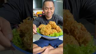 Ayam crispy limited kuliner shortsvideo [upl. by Pooi]