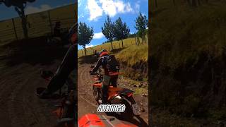 Motos doble propósito por Ecuador ktm 690 Rally 300 Suzuki dr650 Huqsvarna Norden [upl. by Dotty]