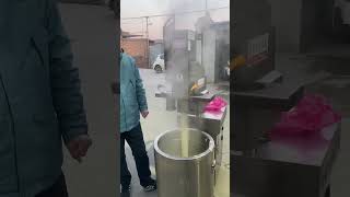 Fully automatic induction ramen machine 500 bowls of noodles per hour smooth and chewy😱😱 [upl. by Ravi]