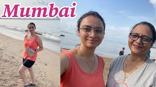 Mummy Ko Mumbai Ghuma Diya😍  Exploring Marine Drive and Chowpatty Beach [upl. by Sivla]