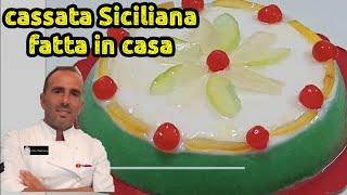 Cassata Siciliana fatta in casaRicetta spettacolare con glassa allacqua facile in 2 minuti [upl. by Nnayllehs]