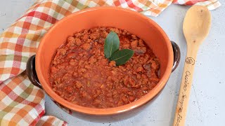 How to prepare RAGU ALLA BOLOGNESE  Traditional Italian recipe [upl. by Retniw]