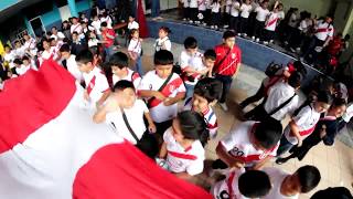 Colegio Jan Komensky apoyando a la selección peruana de fútbol [upl. by Mossberg]