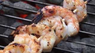 Super Quick Video Tips The Best Way to Grill Shrimp [upl. by Lrat]