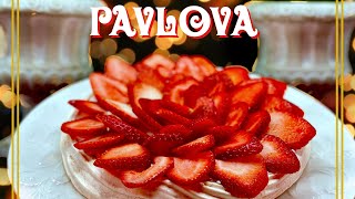 Receta Sencilla y Facil de la Famosa Pavlova Receta super deliciosa [upl. by Ahsehat]