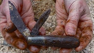 Metal Detecting an Old Playground  1 hr challenge Treasure hunting finds [upl. by Zalea497]