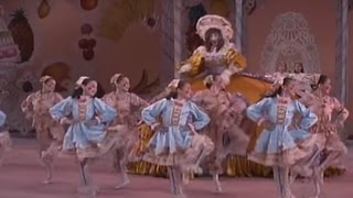 Mother Ginger in quotGeorge Balanchine´s The Nutcrackerquot [upl. by Enneiluj]