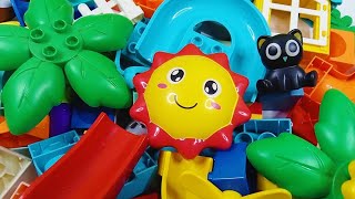 Satisfying building block marble run ☆ Build an exciting and easy marble run with lego duplo [upl. by Reniar]