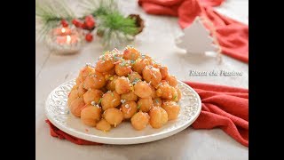 Pignolata o cicerchiata calabrese di Struffoli  dolci di Natale e Carnevale  Ricette che Passione [upl. by Solotsopa]