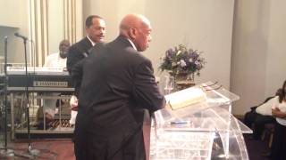 Dr Melvin V Wade Sr Preaching for Bishop RD Sanders [upl. by Nordna]