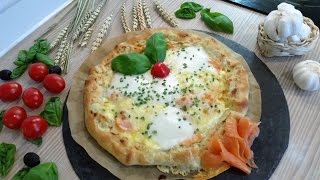 Pizza au saumon fumé بيتزا بالسلمون المدخن Smoked salmon pizza [upl. by Notneb]