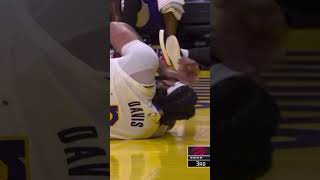 Anthony Davis Injury Pokes In The Eye After A Huge Block anthonydavis lakers nba [upl. by Eelloh288]