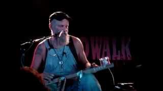 Seasick Steve 1 string diddley bo [upl. by Brubaker375]