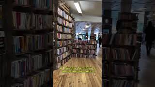 Uma livraria criativa [upl. by Gwenn]