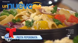 Recetas de cocina Cómo hacer una Pasta Peperonata  Un Nuevo Día  Telemundo [upl. by Erbes116]