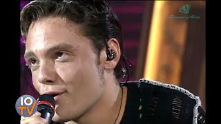 Tiziano Ferro  Rosso relativo  Live Festivalbar 2002 Arena di Verona HD [upl. by Schechinger]