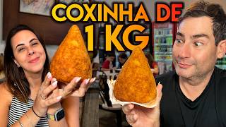 Comida de Estrada Maior Hambúrguer da Vida e Coxinha de 1Kg [upl. by Yzus]