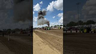 Born Green’s winning points run tractorpulling [upl. by Hagile232]