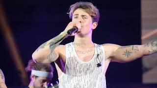 Benji e Fede  Magnifico difetto  Arena di VERONA 110721 [upl. by Eletnahc]