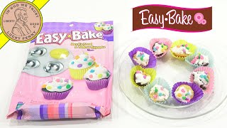 2006 Easy Bake Oven Delicious Devils Food amp Yellow Cupcakes [upl. by Henning]