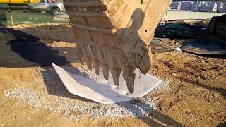 The test between HDPE and UHMWPE sheet hitted by 30 ton excavator in different situations [upl. by Enoch692]