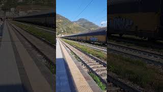 LM EU 43 richtVerona mit AltmannGanzzug bei Bozen am 29102024trainspotting train zug railway [upl. by Beard952]