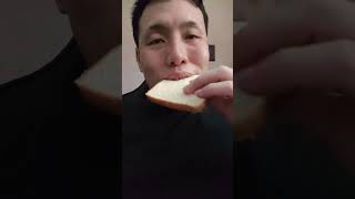 Trying the Gardenia Hokkaido Milk Bread 🍞foodreview unboxing snack [upl. by Hillhouse242]