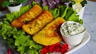 Langosi sau Panzerotti de cartofi simpli serviti cu branza si smantana [upl. by Yenttirb]