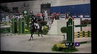 morte in diretta di un campione Eric Lamazes horse Hickstead DEATH 06112011mp4 [upl. by Leaj336]