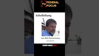 Irrenhaus Deutschland 🏫Schülerin aus Unterricht abgeführt🚓🚨 [upl. by Eugenius]