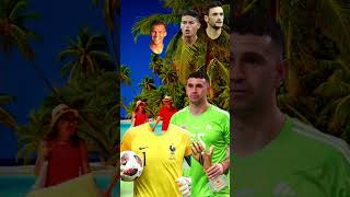 Emiliano Martínez amp Hugo Lloris head match funny video martinez hugo shortsfeed sports shorts [upl. by Alburg536]