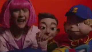 LazyTown  Spooky Song Icelandic Draugalagið [upl. by Winthrop]