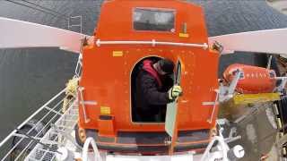 Freefall Lifeboat launch  NSCC Nautical Institute 2014 [upl. by Fiedler]