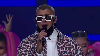 Bad Bunny – Callaíta – En VIVO en los Premios MTV MIAW 2019 [upl. by Ergener]