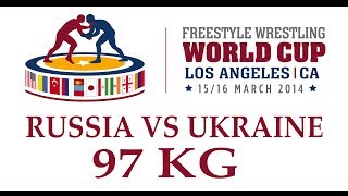 Russia vs Ukraine  97kg Belonovskiy vs Oliinyk  2014 Freestyle Wrestling World Cup [upl. by Lamek]