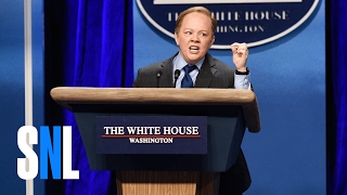 Sean Spicer Press Conference Melissa McCarthy  SNL [upl. by Affra]