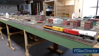 Tex La HO Scale Ops Video LifeLike Chessie GP38 with InBound Manifest Freight Train [upl. by Acinorehs261]