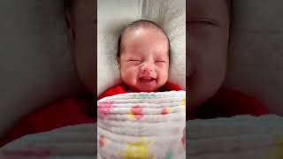 neonate baby with cute experetions ☺️👶 viralmbbsshortsvideo [upl. by Ibbob]