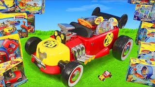 Des jouets Mickey Mouse avec les Roadster Racers [upl. by Lyris]