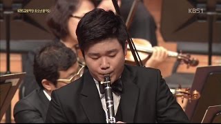 Han Kim plays GRossinis Introduction Theme and Variations for Clarinet and Orchestra [upl. by Anaib]