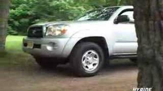 Review 2005 Toyota Tacoma [upl. by Barolet]